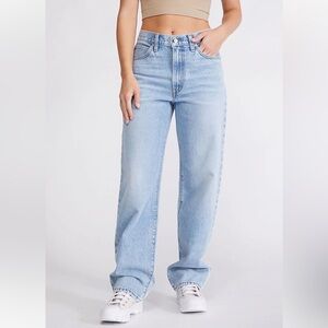 Levi’s 94 baggy Jean